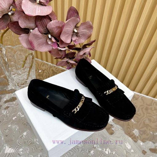 2024 New Celine/Celine Classic Four Seasons Retro loafersThis one with tassels is more playf22dum9n6