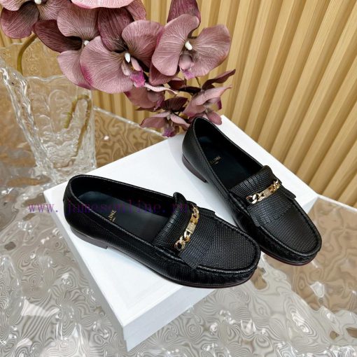 2024 New Celine/Celine Classic Four Seasons Retro loafersThis one with tassels is more playfth7dthet