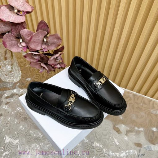 Top 2024 New Celine/Celine Classic Four Seasons Retro loafersThis one with tassels is more pul0ggzv3 - Image 2