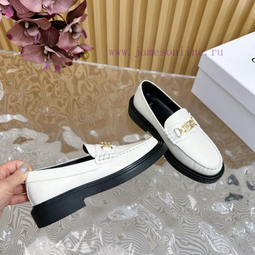 Top 2024 New Celine/Celine Classic Four Seasons Retro loafersThis one with tassels is more p8km3gvp4 - Image 9