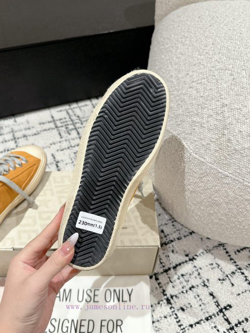 Top Couple Style𝐆𝐨𝐥𝐝𝐞𝐧𝐆𝐨𝐬𝐞𝐒𝐮𝐩𝐞𝐫𝐬𝐭𝐚𝐫 | Golden Goose Deluxe Brand 24/New Apricot Skin White St5p60mpvm - Image 10