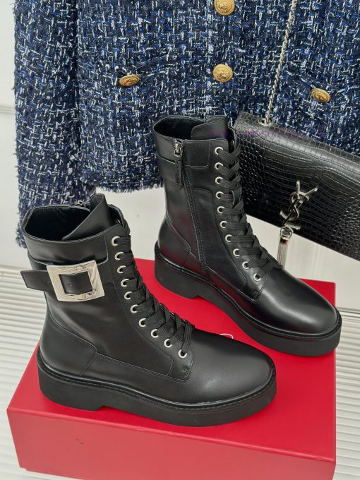 Roger Vivier | RV Classic Autumn/Winter Water Diamond Square Button Thick Bottom Short Bootsn7e4jtzl - Image 4