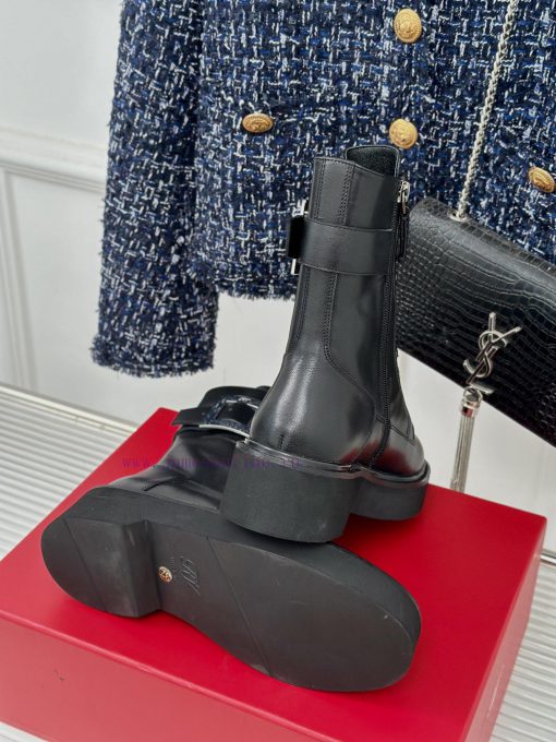 Roger Vivier | RV Classic Autumn/Winter Water Diamond Square Button Thick Bottom Short Bootsn7e4jtzl - Image 10