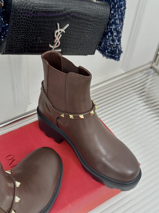 Valentino | Valentino Classic Autumn/WinterNew rivet thick soled short bootsThe favorite itex8r68f9u - Image 6