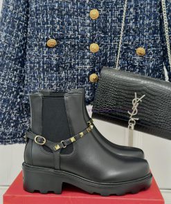 Valentino | Valentino Classic Autumn/WinterNew rivet thick soled short bootsThe favorite ite4w4s85rn