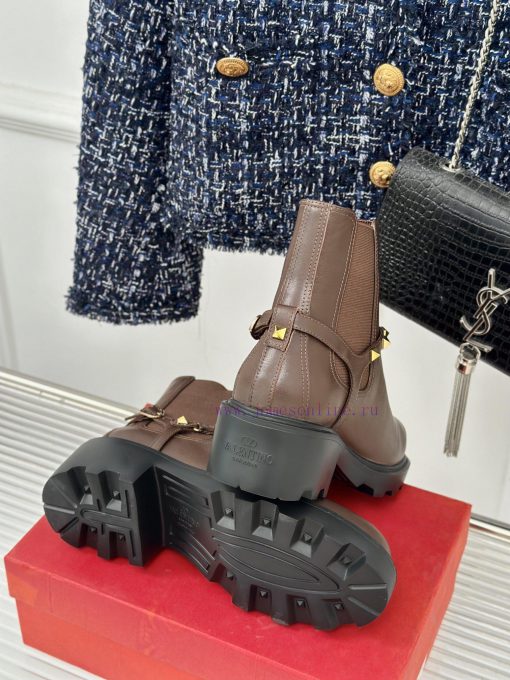 Valentino | Valentino Classic Autumn/WinterNew rivet thick soled short bootsThe favorite itex8r68f9u - Image 10