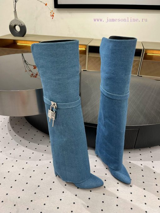 New autumn and winter products from 𝒈𝒊𝒗𝒆𝒏𝒄𝒉𝒚𝟐𝟒𝑭𝑾, popular throughout the fashion industry8krc1wf5 - Image 2