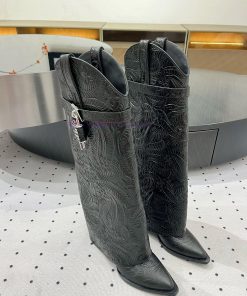 New autumn and winter products from 𝒈𝒊𝒗𝒆𝒏𝒄𝒉𝒚𝟐𝟒𝑭𝑾, popular throughout the fashion industrydrf1zpmo