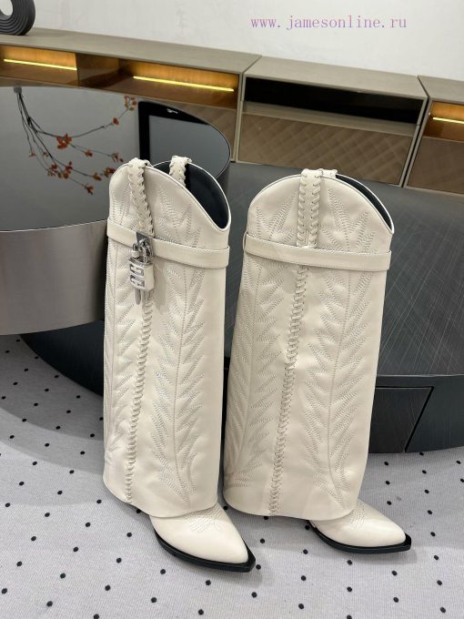 New autumn and winter products from 𝒈𝒊𝒗𝒆𝒏𝒄𝒉𝒚𝟐𝟒𝑭𝑾, popular throughout the fashion industry97y5gfim - Image 10