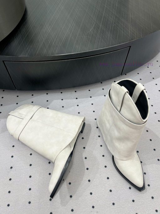 New autumn and winter products from 𝒈𝒊𝒗𝒆𝒏𝒄𝒉𝒚𝟐𝟒𝑭𝑾, popular throughout the fashion industry, fsom4enhh - Image 8