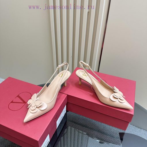 Valentino's hottest new product, sandals and high heels, is a perfect combination of beautifdkuzbtbd - Image 4