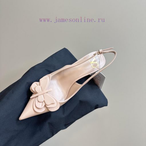 Valentino's hottest new product, sandals and high heels, is a perfect combination of beautifdkuzbtbd - Image 9