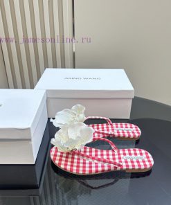 ABING WANG OriginalThai designer offers multiple handmade floral toe slippersWe have launche4r5wmhta