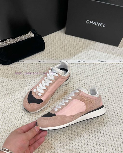 𝐂𝐇𝐀𝐍𝐄𝐋 Chanel's latest German training flat white shoes sports shoes silk leather full-coloruibgnebl - Image 4