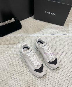 𝐂𝐇𝐀𝐍𝐄𝐋 Chanel's latest German training flat white shoes sports shoes silk leather full-color7puzy2zj