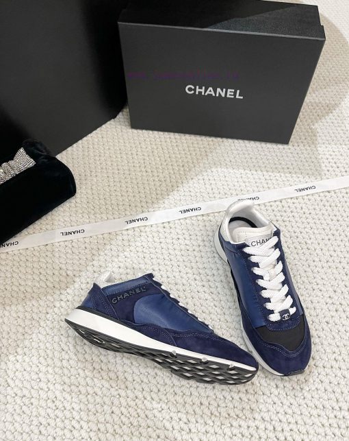 𝐂𝐇𝐀𝐍𝐄𝐋 Chanel's latest German training flat white shoes sports shoes silk leather full-colorhzuuq2bt - Image 5