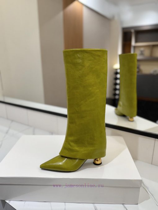 VANDA NOVAK is a brand from Italy that covers the entire networkTook 3 months to developUniqkcdaa51b - Image 5