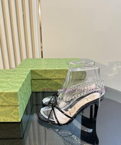 GUCCi high-heeled sandals series, every detail has been carefully polished. This sandal is mi40n53i5