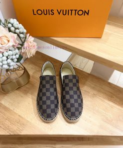Women's and Men's 300Lv/Louis Vuitton, Top Purchasing Goods, Most25ss early spring new grasspi7t68r0