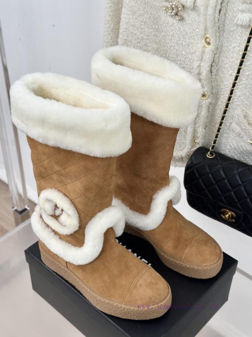 Chanel | Chanel Classic Autumn/Winter Double CThick soled snow bootsA pair of snow boots thalrdj8taq - Image 5