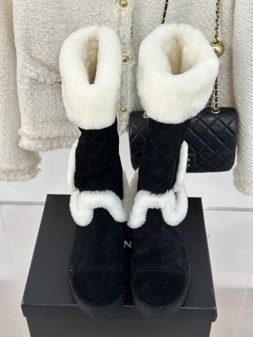 Chanel | Chanel Classic Autumn/Winter Double CThick soled snow bootsA pair of snow boots thatd95f046 - Image 7