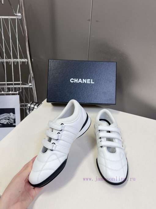 Chanel's new baseball shoes are full of celebrities, internet celebrities, and top Coco girluiip5s7n - Image 5