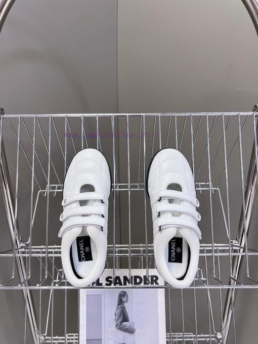 Chanel's new baseball shoes are full of celebrities, internet celebrities, and top Coco girluiip5s7n - Image 6