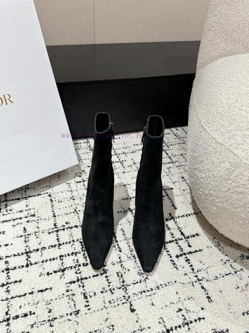 Christian Dior 24/𝐧𝐞𝐰 New Vintage High Heels and BootsContinuing the timeless classic of D fgpwtnt4p - Image 2