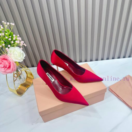The 2024 new product MIU MIU has a brand new and super beautiful decoration combination, fulnl41f6t5 - Image 2