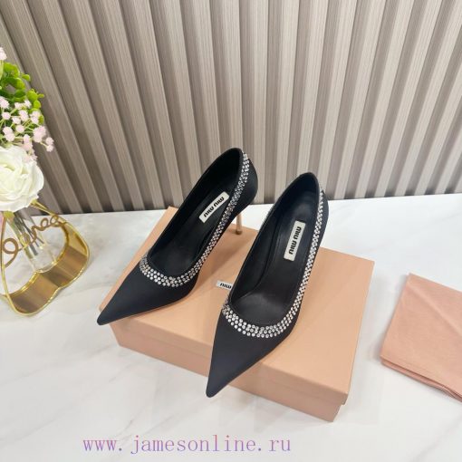 The 2024 new product MIU MIU has a brand new and super beautiful decoration combination, fulgbdbbg9j - Image 3