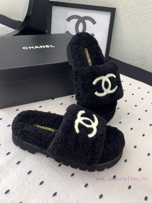 Chanel's new thick soled hairy shoes are fashionable and stylish, with a delicate and soft tk1xt0o18 - Image 8