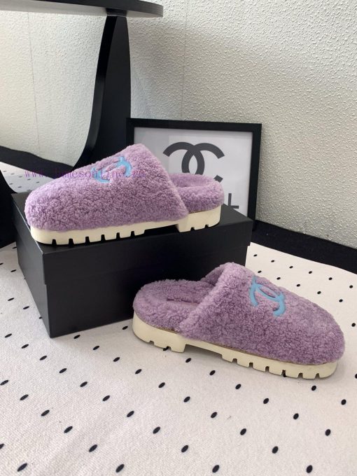 Chanel's new thick soled hairy shoes are fashionable and stylish, with a delicate and soft thk9nzx1m - Image 9