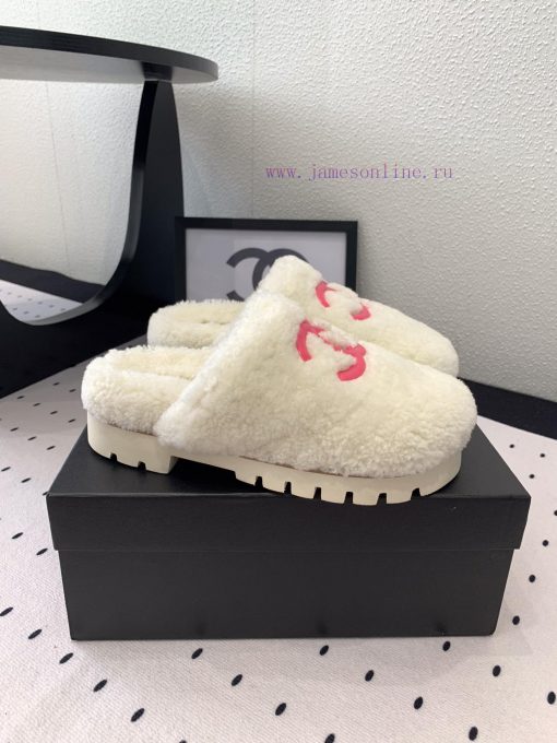 Chanel's new thick soled hairy shoes are fashionable and stylish, with a delicate and soft tp8bdvk0e - Image 5