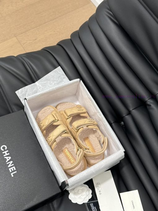 Chanel 24 new wool Velcro sandal series with foam outsoleAutumn and Winter Wool SeriesAll worw8fwnkx - Image 10