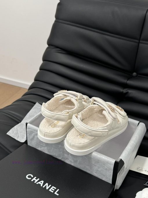 Chanel 24 new wool Velcro sandal series with foam outsoleAutumn and Winter Wool SeriesAll wokl8ev7qt - Image 4