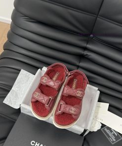 Chanel 24 new wool Velcro sandal series with foam outsoleAutumn and Winter Wool SeriesAll wocswpl94b
