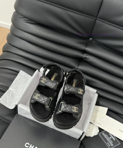 Chanel 24 new wool Velcro sandal series with foam outsoleAutumn and Winter Wool SeriesAll woqimockld