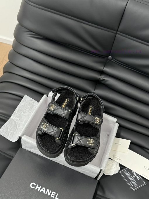 Chanel 24 new wool Velcro sandal series with foam outsoleAutumn and Winter Wool SeriesAll woqimockld
