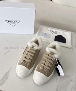 The most PRADA Prada 24 autumn/winter new item on the market △ Triangle logo wool single shokay0bcpj