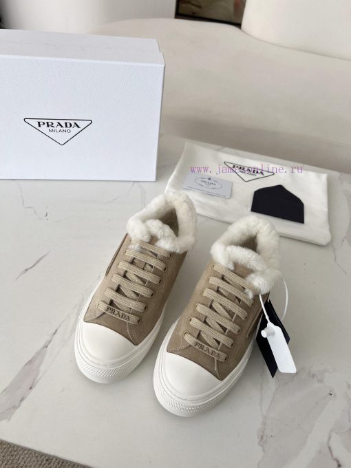 The most PRADA Prada 24 autumn/winter new item on the market △ Triangle logo wool single shokay0bcpj - Image 2