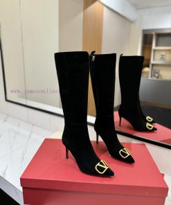 𝑉𝐴𝐿𝐸𝑁𝑇𝐼𝑁𝑂 Valentino ͥ Purchasing LevelThe new season's Warren boots and shoes are also so bekhchwgc1