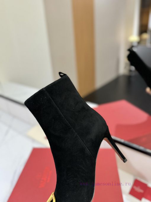𝑉𝐴𝐿𝐸𝑁𝑇𝐼𝑁𝑂 Valentino ͥ Purchasing LevelThe new season's Warren boots and shoes are also so bezmww1dcv - Image 10