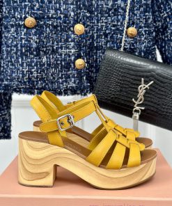 MIU MIU/Miu Miu Classic Waterproof Platform Thick Heel Pig Cage SandalsThis sandal is reallyodsxcion