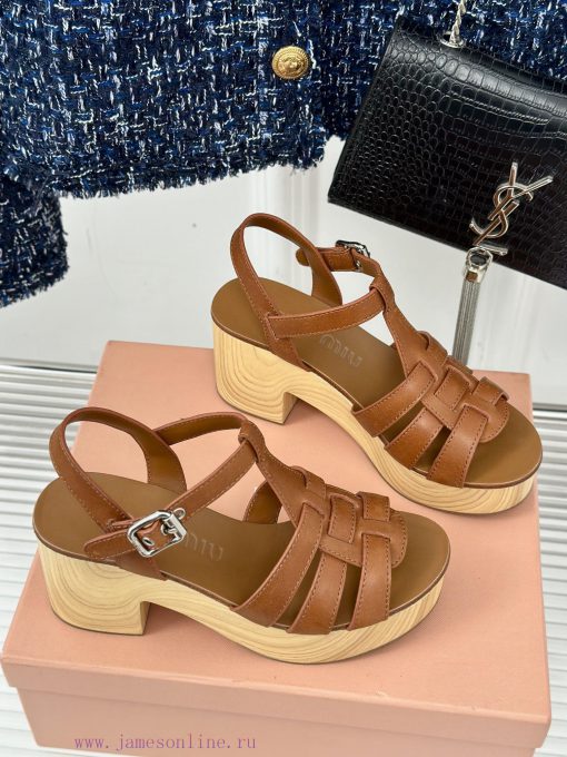 MIU MIU/Miu Miu Classic Waterproof Platform Thick Heel Pig Cage SandalsThis sandal is reallywx6ce27w - Image 4