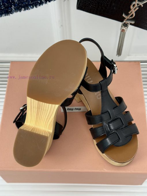 MIU MIU/Miu Miu Classic Waterproof Platform Thick Heel Pig Cage SandalsThis sandal is reallyyqst1wz8 - Image 10