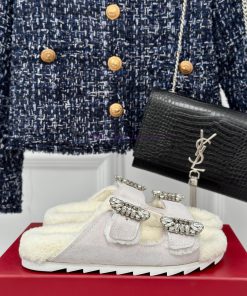 Top versionRoger Vivier | RV Double Diamond Button Hairy SlippersA pair of easy to wear slipuyn72e58