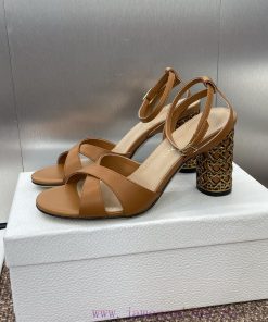 Dior 2024 Autumn/Winter New Icon Series Cylindrical Heel Strap Women's Shoes CD Star Same Hi83zkzmxl