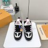 LV's new Skate sneakers have a unique style with a genuine leather face and lucky clover. Th0x8giq2i