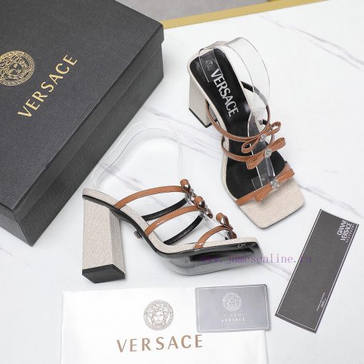 The mostVersace series launchedThe most high-end colors are bright and suitable for pairing 6dnq20s3