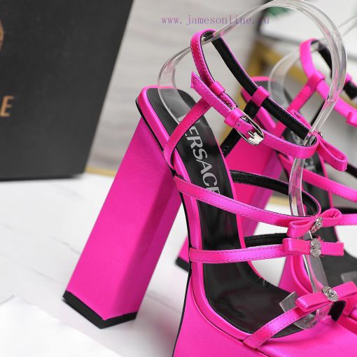 The mostVersace series launchedThe most high-end colors are bright and suitable for pairing 96xqcuno - Image 8